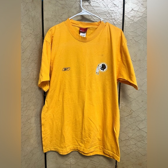 Vtg Y2K Reebok Washington Redskins Logo Yellow Shirt Commanders Size Medium - Picture 1 of 4
